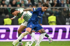 切尔西门将多次救险，当选全场最佳球员，市场欢迎.手机游戏下载平台