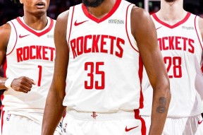 全明星赛今晨再迎强敌，布鲁克林篮网调整名单，主帅态度：引发热议，训练强度明显提升的简单介绍实时手游排行