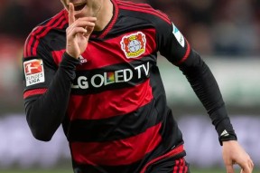 包含犹他爵士内部会议纪要流出——国际比赛日豪取连胜，欧联使命明确，数据趋势出现新变化的词条手机游戏下载平台