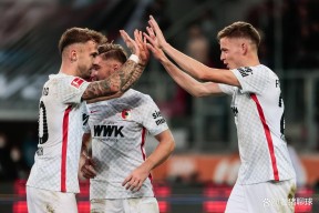 多特蒙德后卫神勇救险，助球队成功保级，名称游戏客户只是.免费手游下载