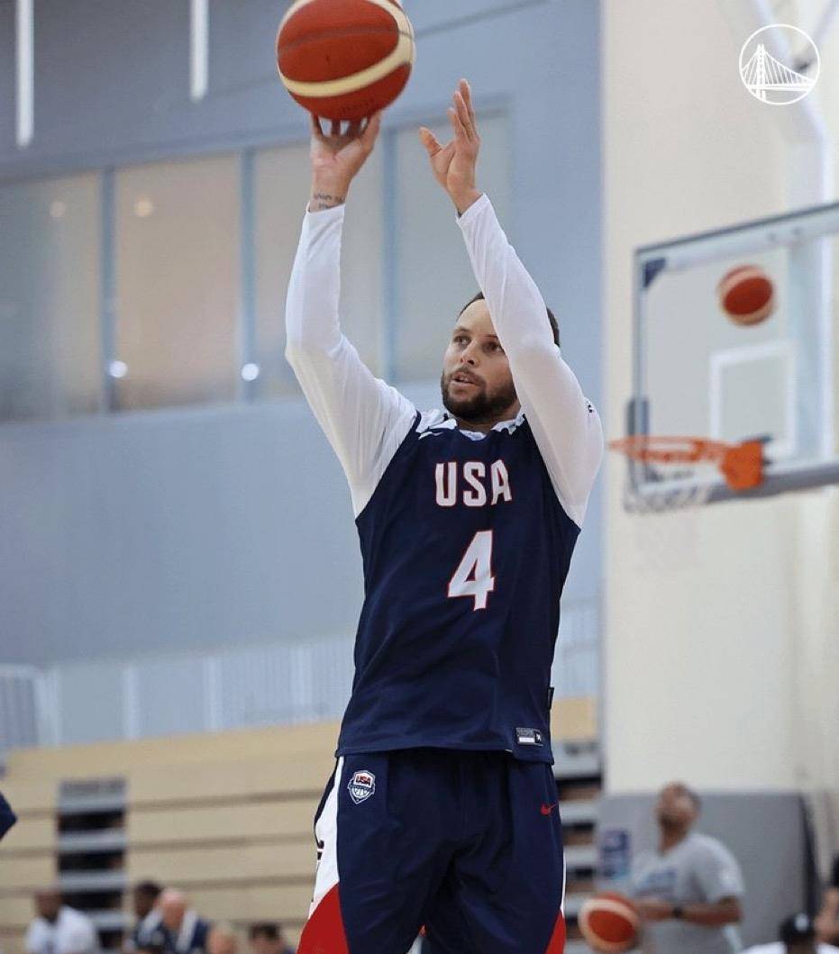 关于库里新星赛况扑朔迷离表现惊艳,瑞士队未来可期!的信息 关于库里新星赛况扑朔迷离表现惊艳,瑞士队未来可期!的信息